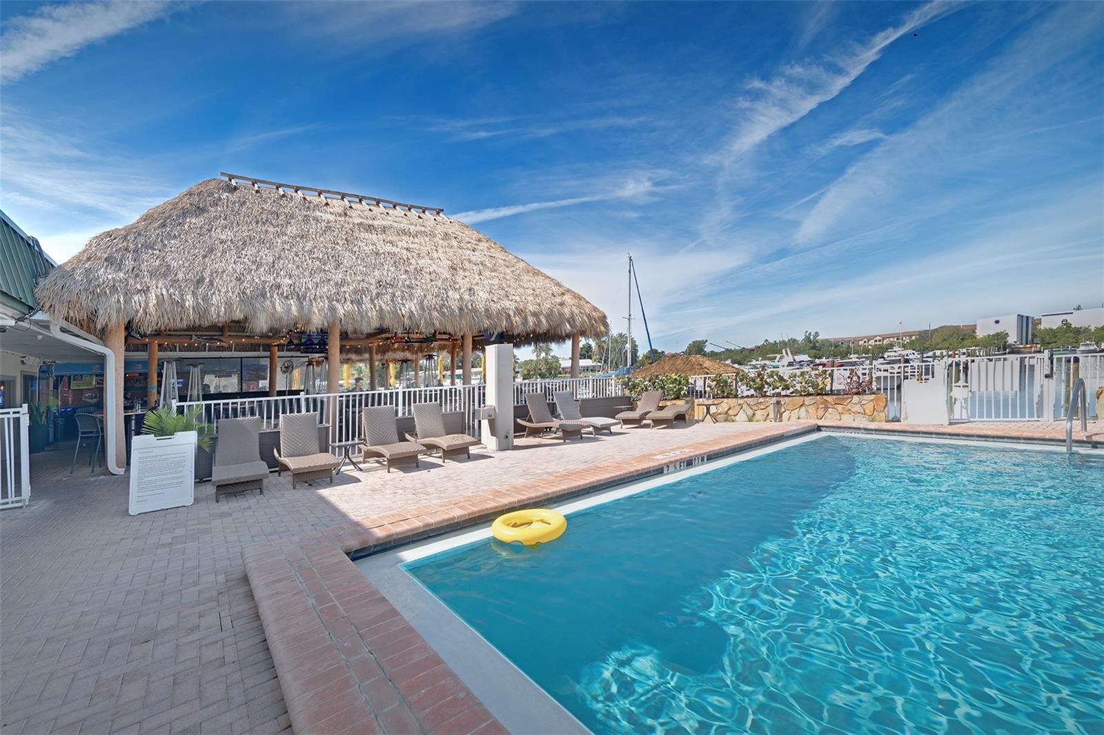7150 N TAMIAMI TRL #S-606, SARASOTA, FL, 34243