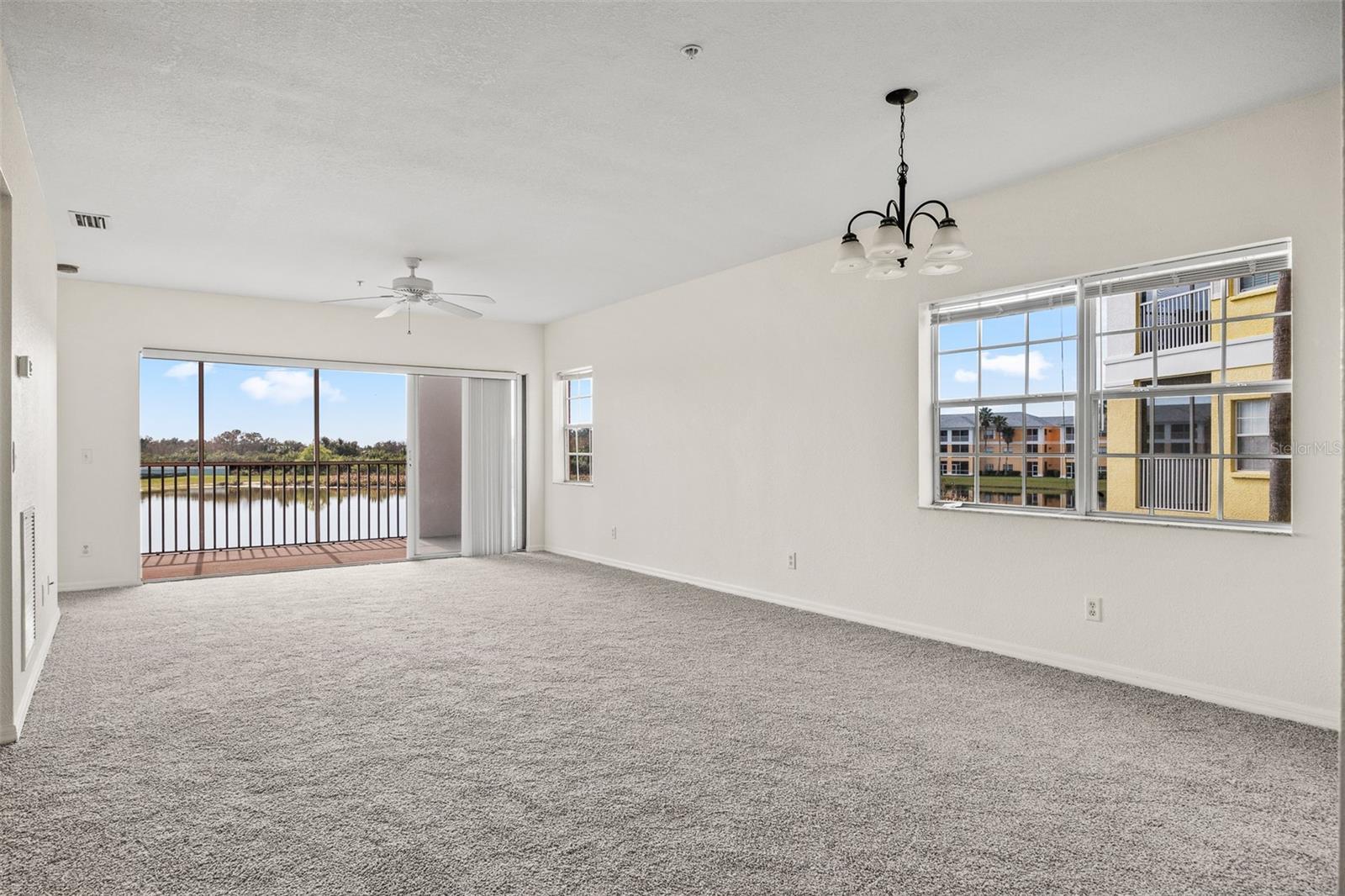 2120 HERON LAKE DR #208, PUNTA GORDA, FL, 33983