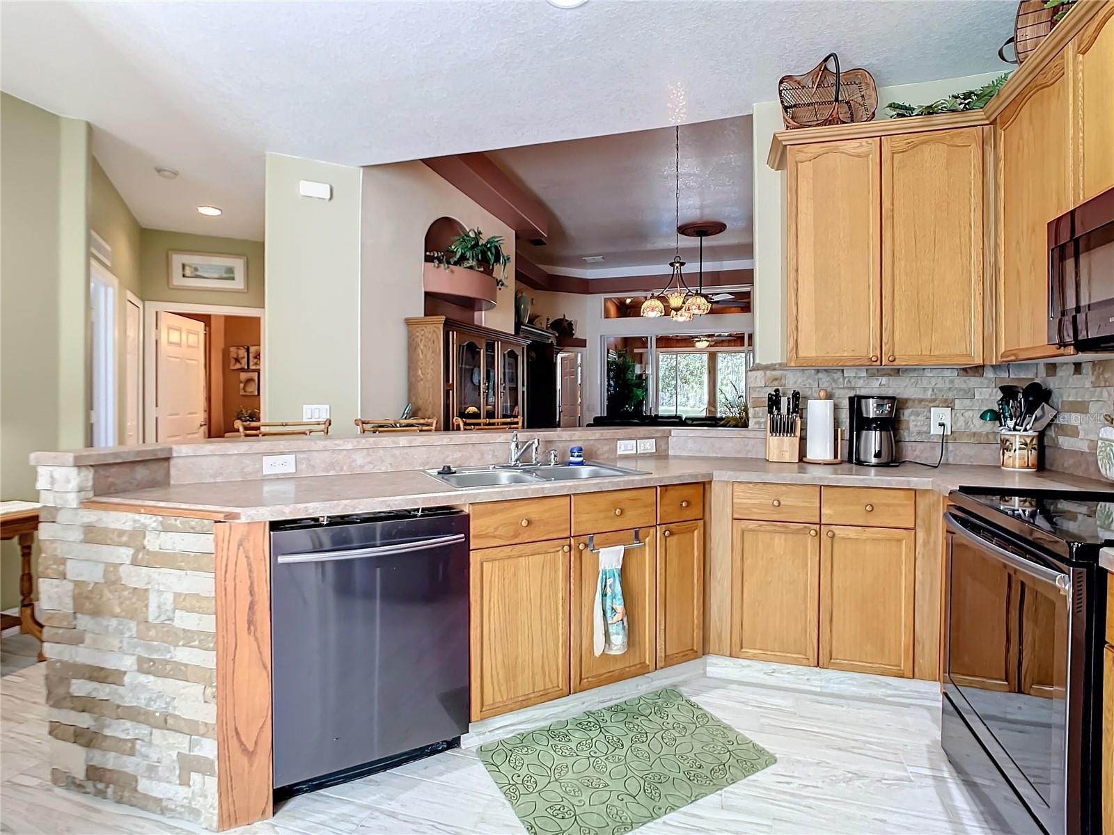 182 SEDONA CIR, DAYTONA BEACH, FL, 32124
