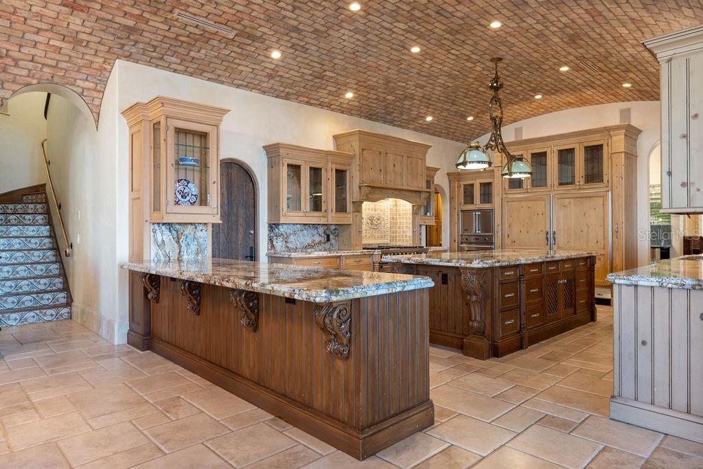 4200 DOWN POINT LN, WINDERMERE, FL, 34786