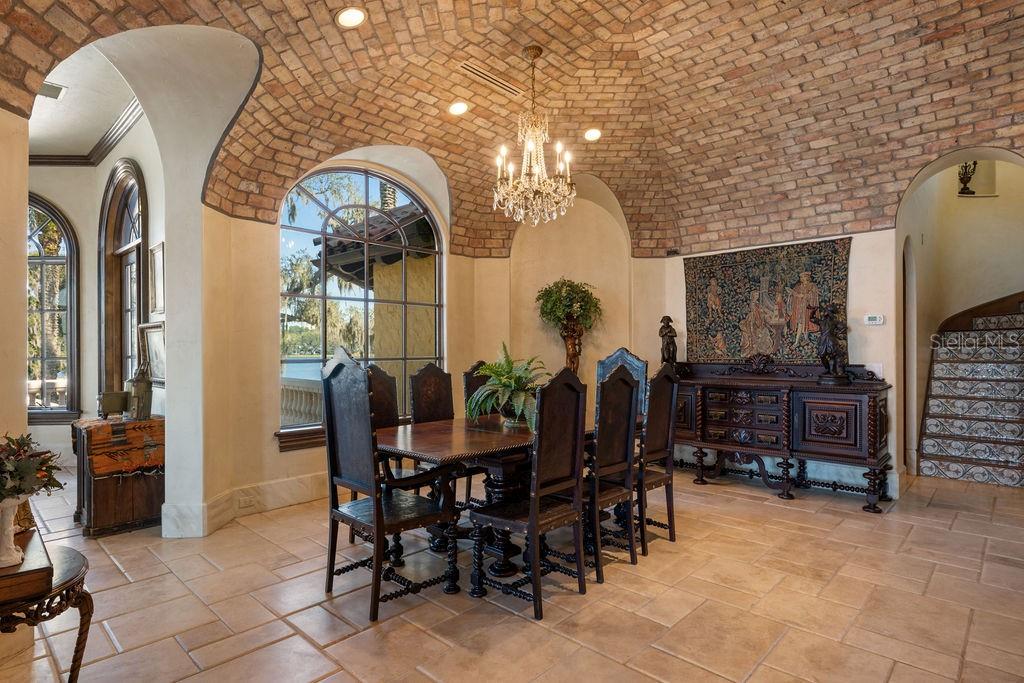 4200 DOWN POINT LN, WINDERMERE, FL, 34786
