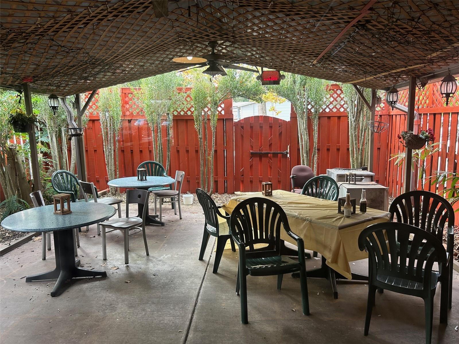 14960 MAIN ST, ALACHUA, FL, 32615