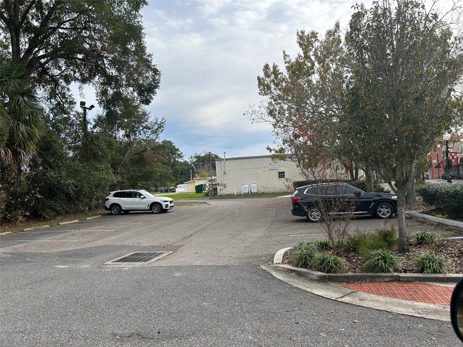 14960 MAIN ST, ALACHUA, FL, 32615