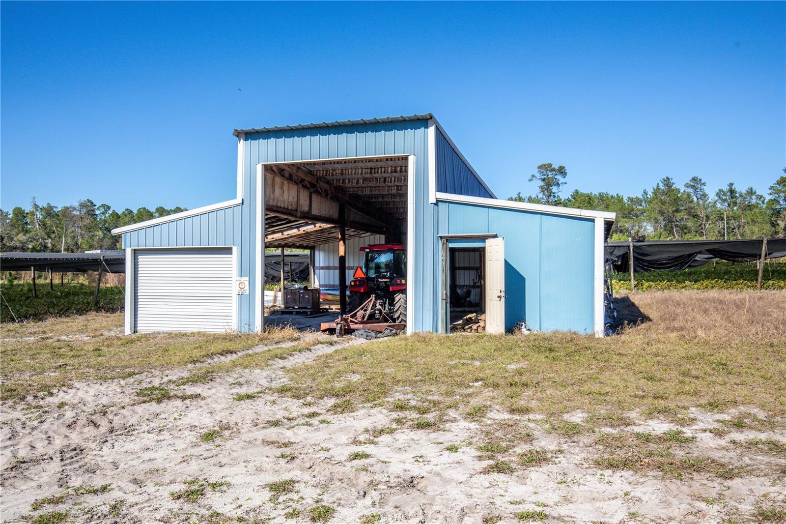 40945 BEACH RD, EUSTIS, FL, 32736