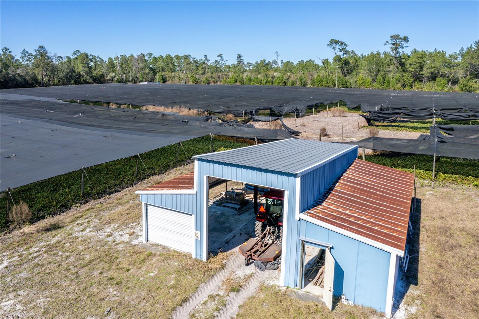 40945 BEACH RD, EUSTIS, FL, 32736