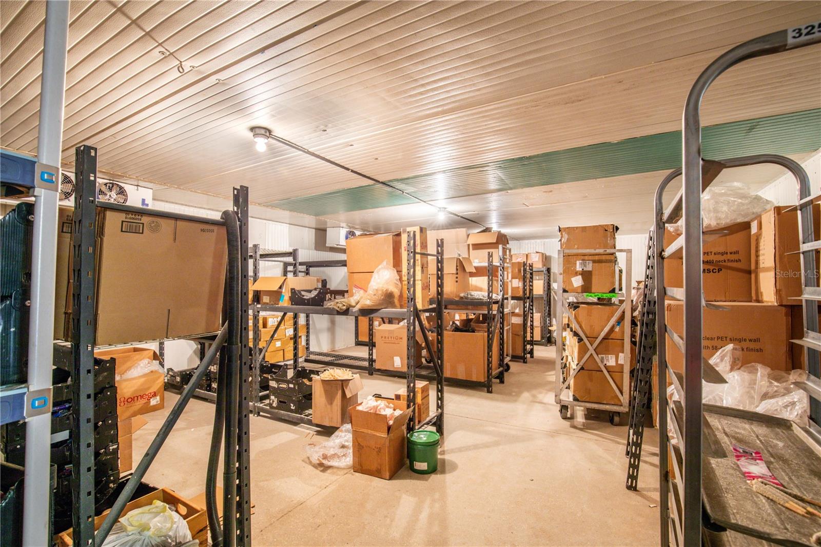 40945 BEACH RD, EUSTIS, FL, 32736