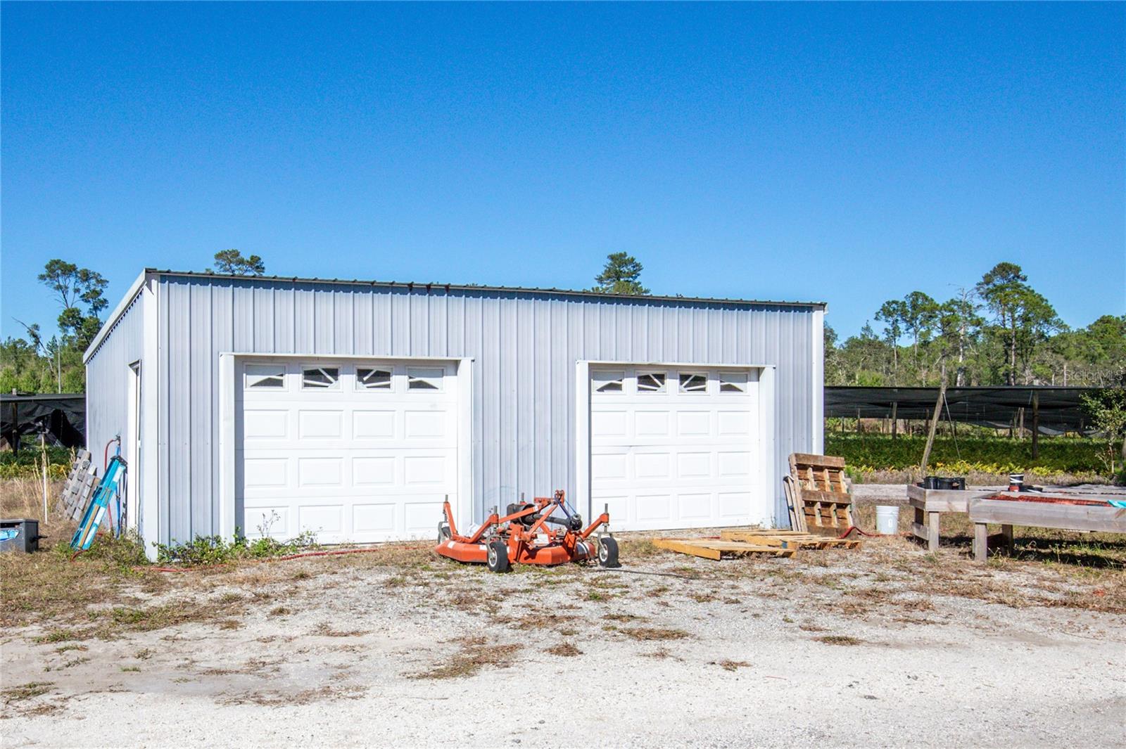 40945 BEACH RD, EUSTIS, FL, 32736