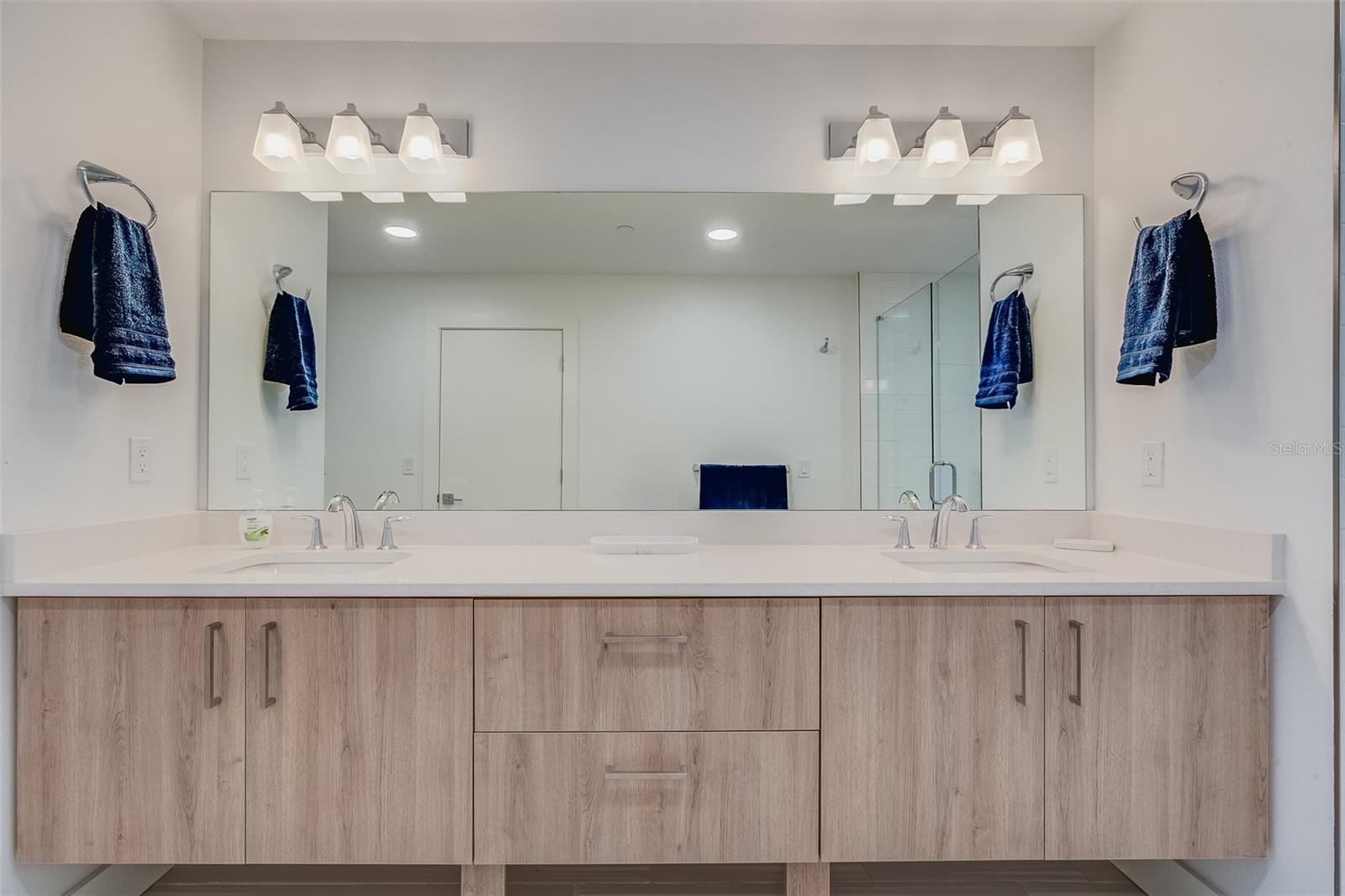 415 ISLAND WAY #311, CLEARWATER, FL, 33767