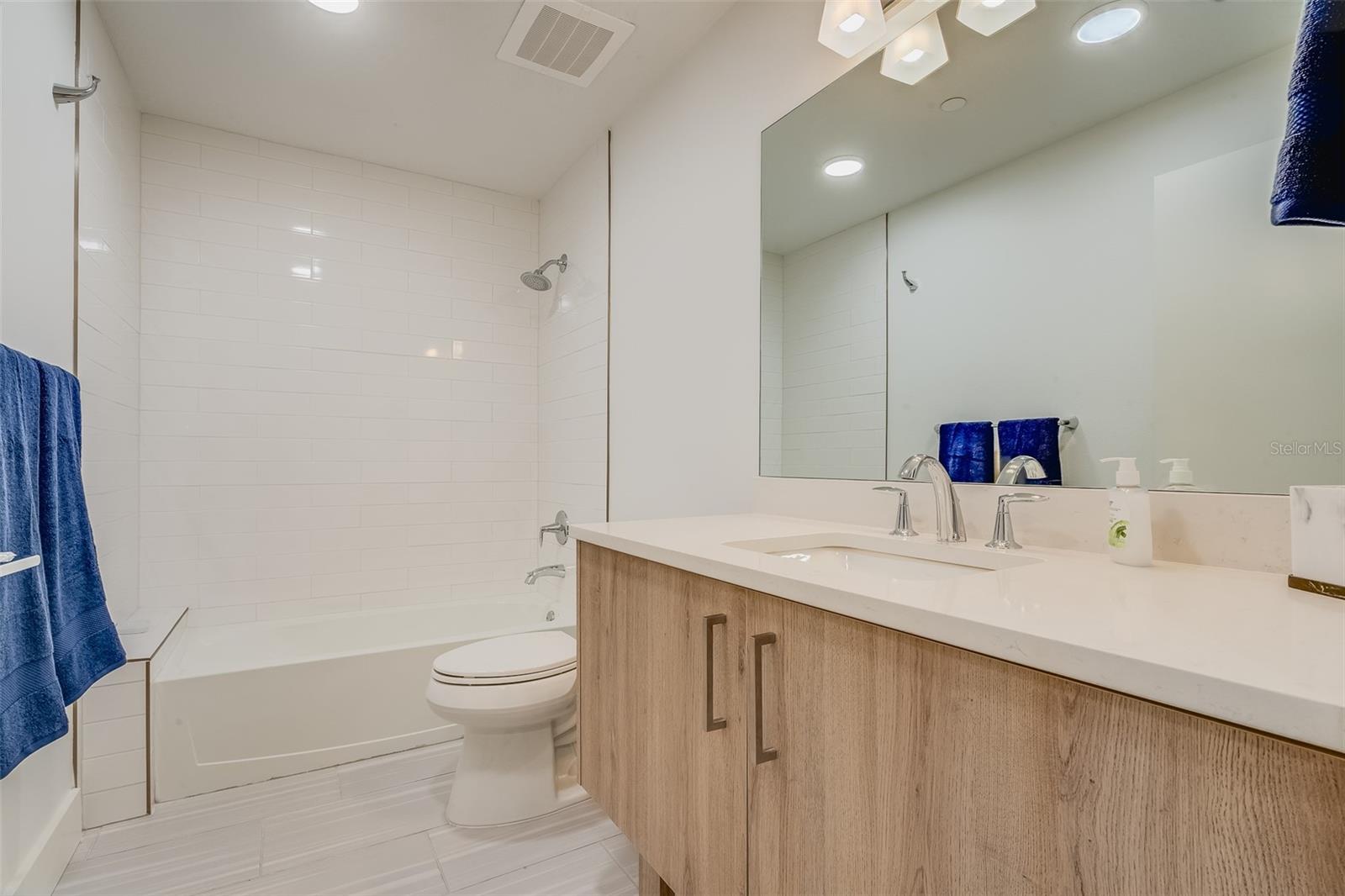 415 ISLAND WAY #311, CLEARWATER, FL, 33767