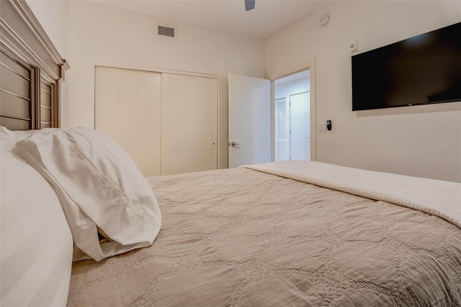 415 ISLAND WAY #311, CLEARWATER, FL, 33767
