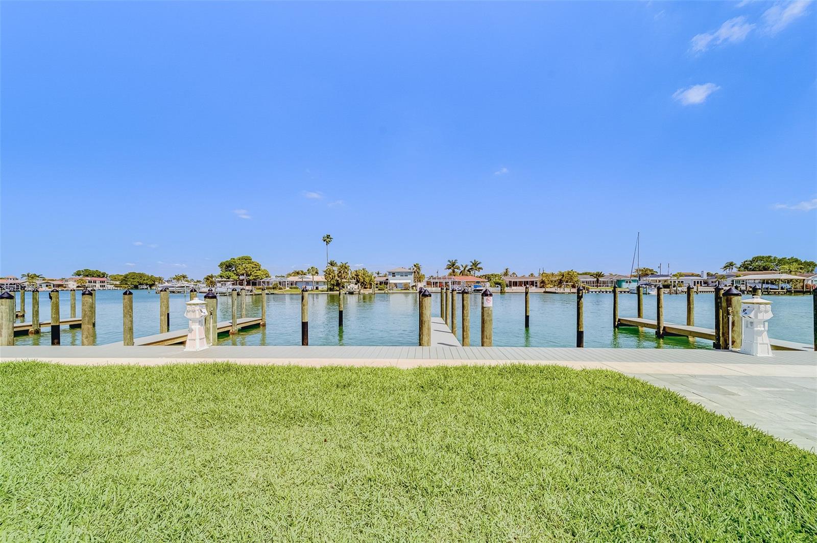 415 ISLAND WAY #311, CLEARWATER, FL, 33767