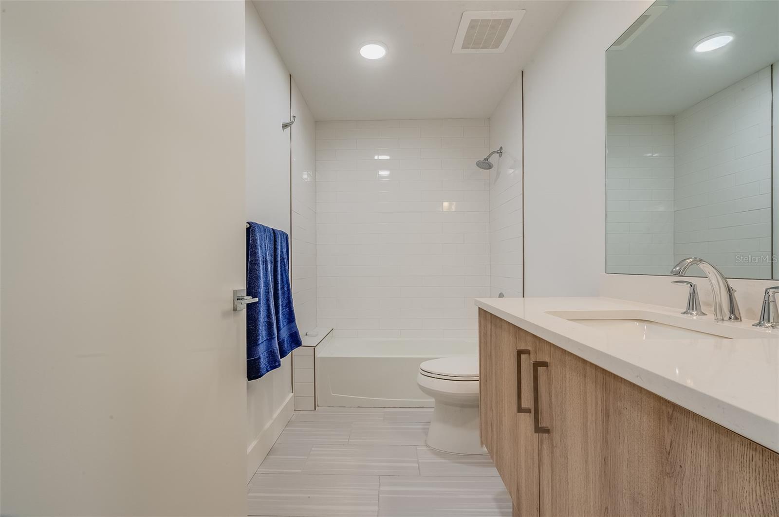 415 ISLAND WAY #311, CLEARWATER, FL, 33767