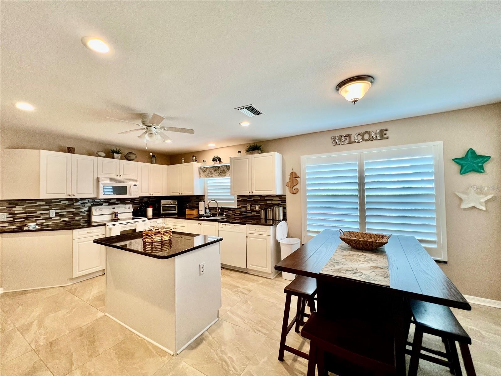 1010 ISLAMORADA BLVD, PUNTA GORDA, FL, 33955