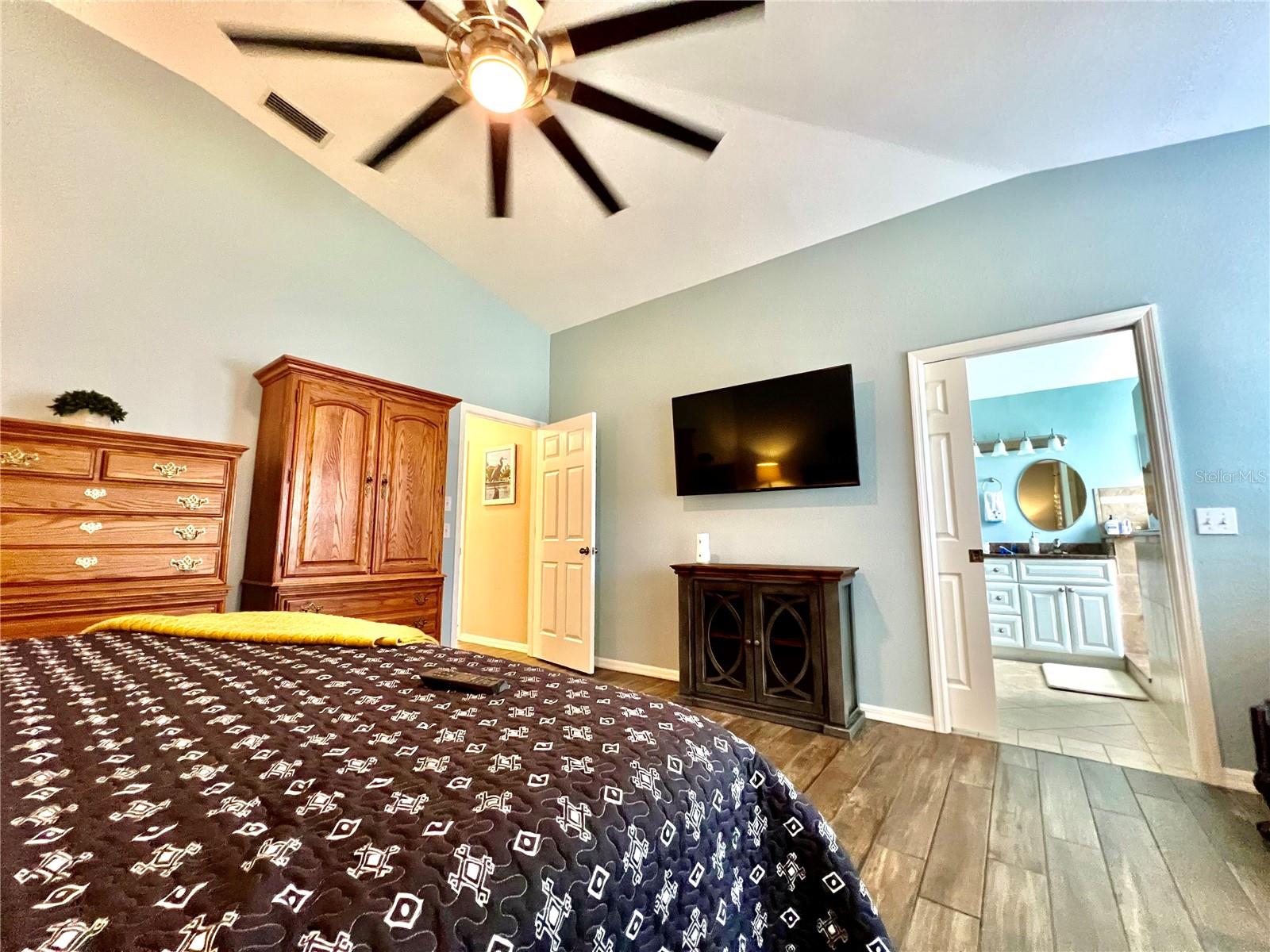 1010 ISLAMORADA BLVD, PUNTA GORDA, FL, 33955