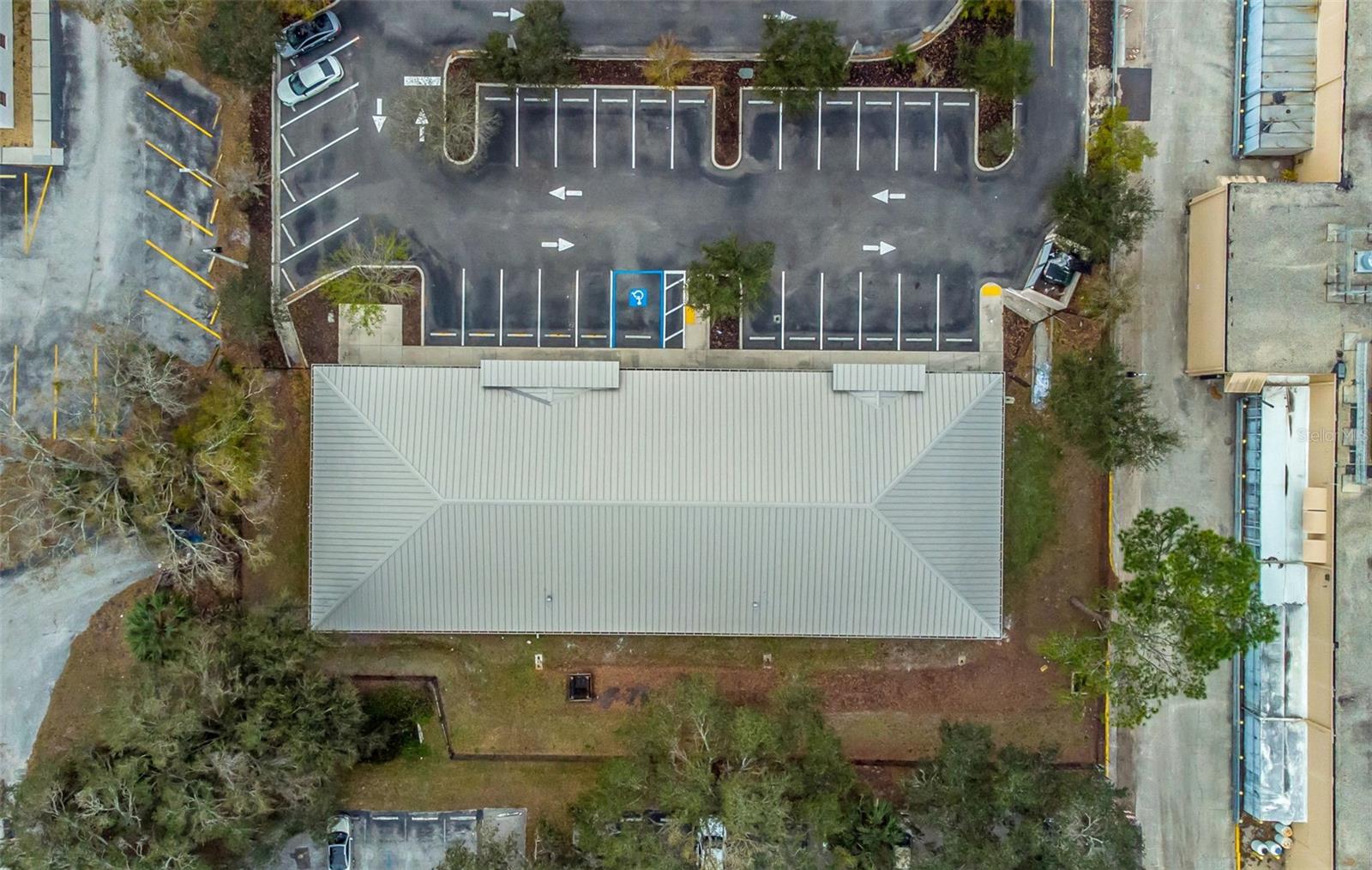 18311 N US HIGHWAY 41, LUTZ, FL, 33549