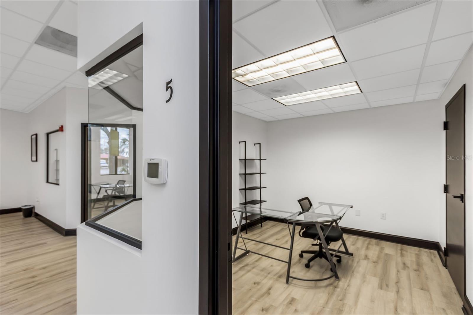 18311 N US HIGHWAY 41, LUTZ, FL, 33549