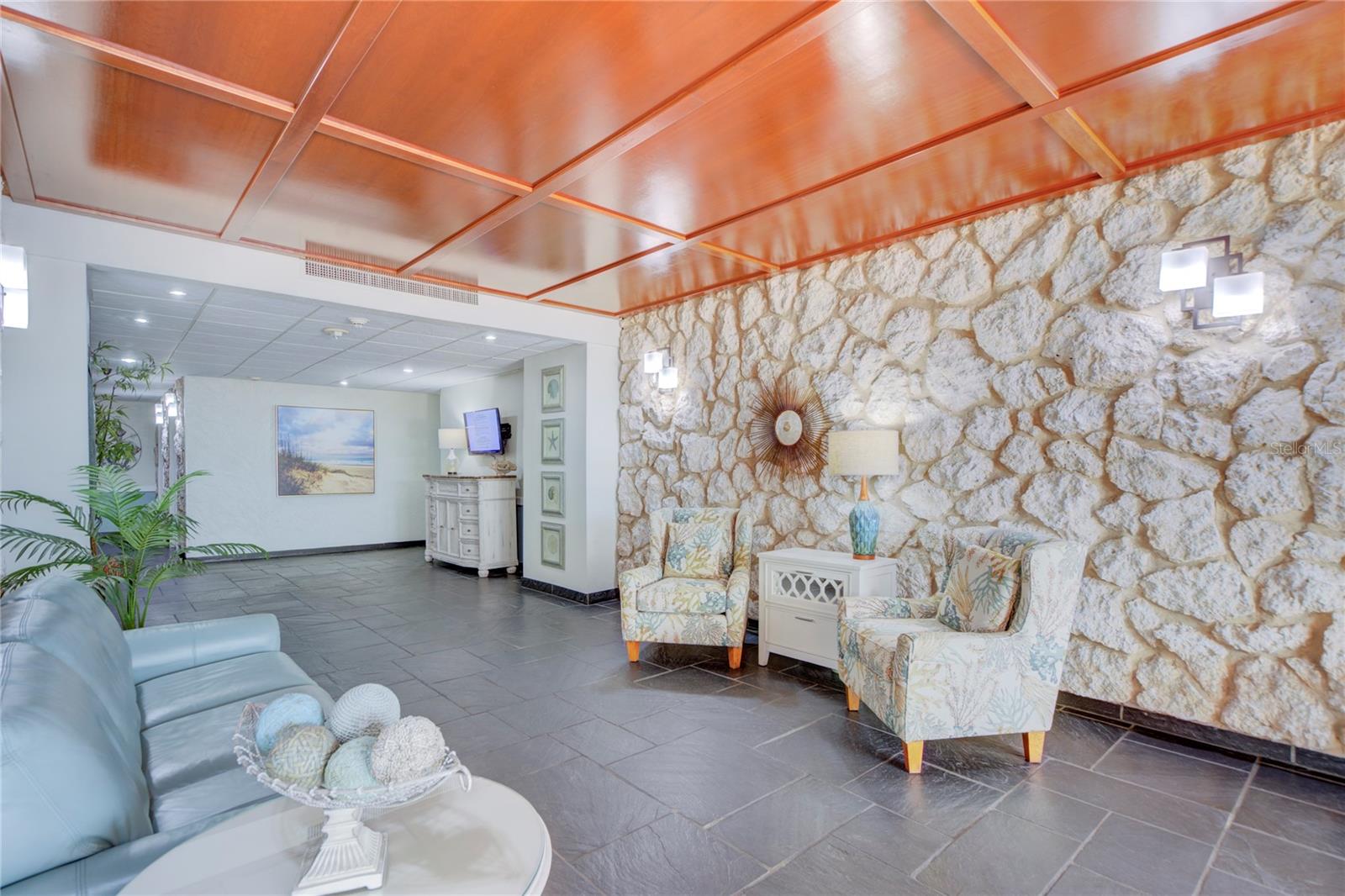 17920 GULF BLVD #1401, REDINGTON SHORES, FL, 33708