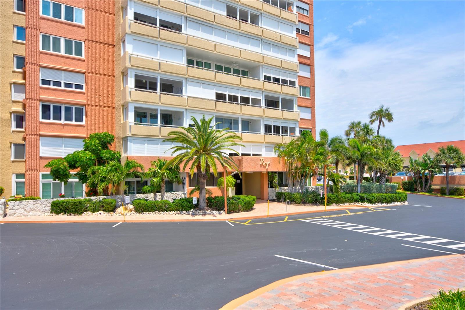 17920 GULF BLVD #1401, REDINGTON SHORES, FL, 33708