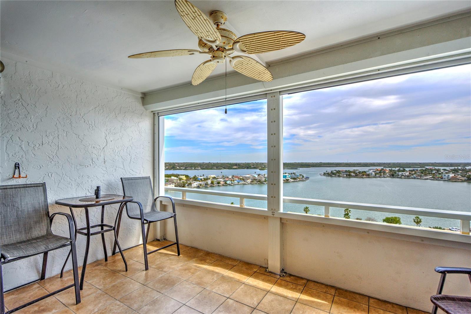 17920 GULF BLVD #1401, REDINGTON SHORES, FL, 33708