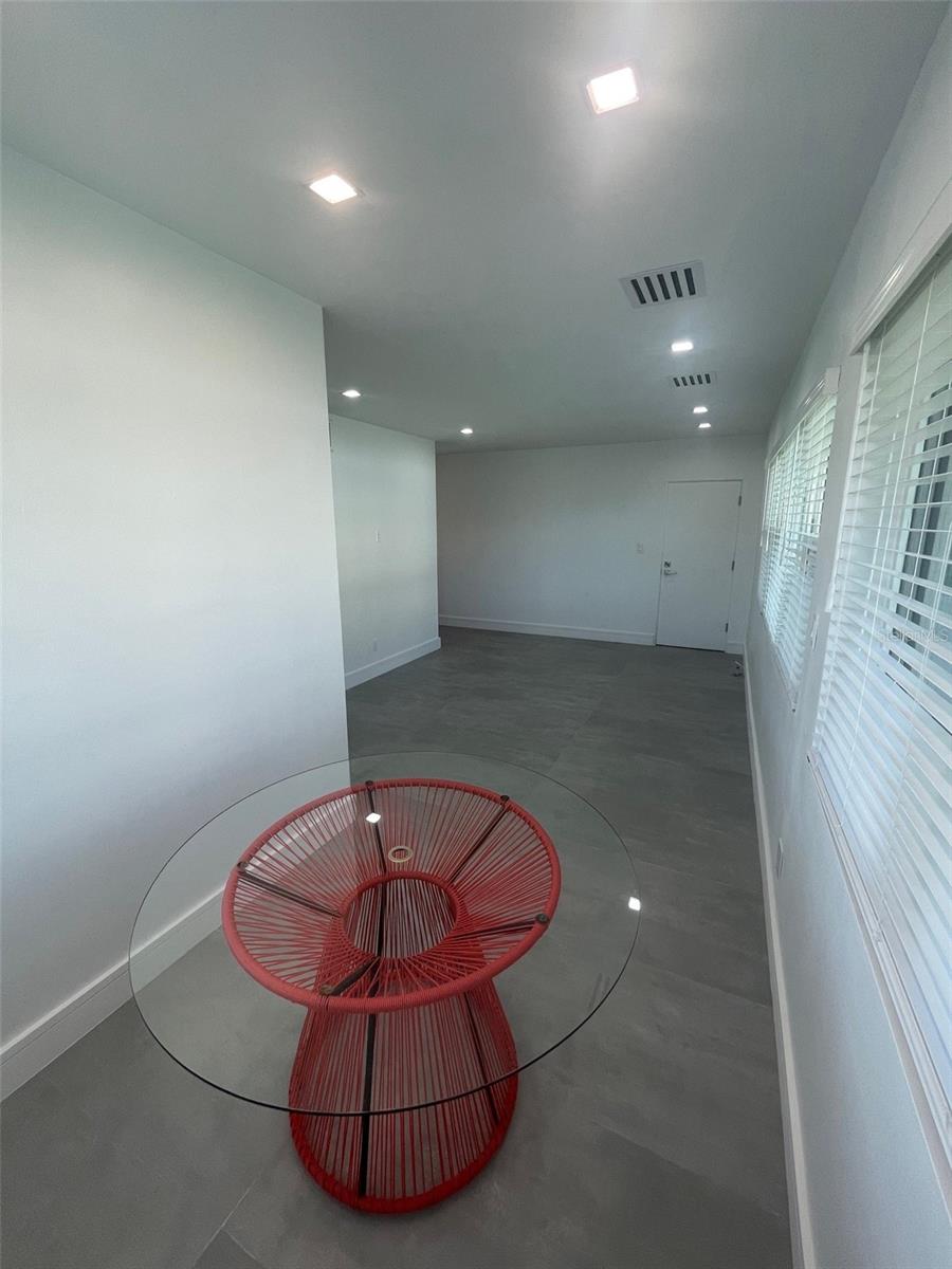 499 1ST ST S #202, ST PETERSBURG, FL, 33701
