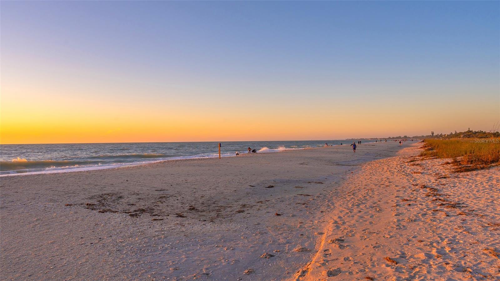 406 S CASEY KEY RD, NOKOMIS, FL, 34275