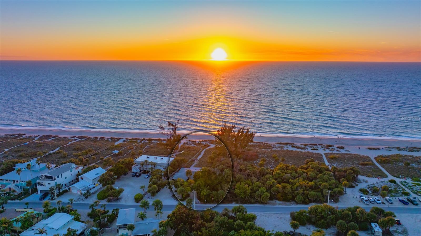 406 S CASEY KEY RD, NOKOMIS, FL, 34275