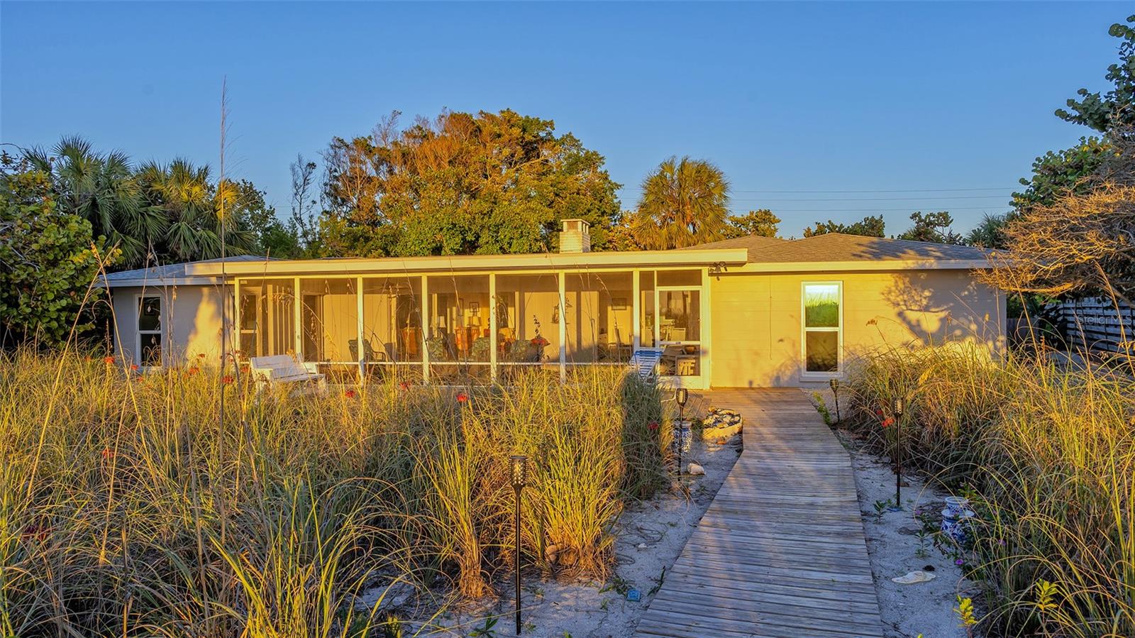 406 S CASEY KEY RD, NOKOMIS, FL, 34275