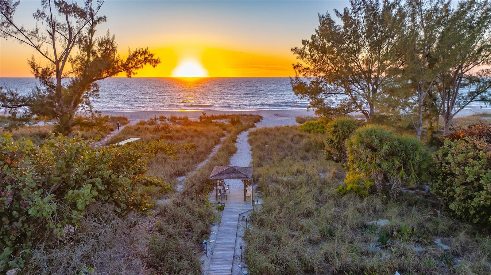 406 S CASEY KEY RD, NOKOMIS, FL, 34275