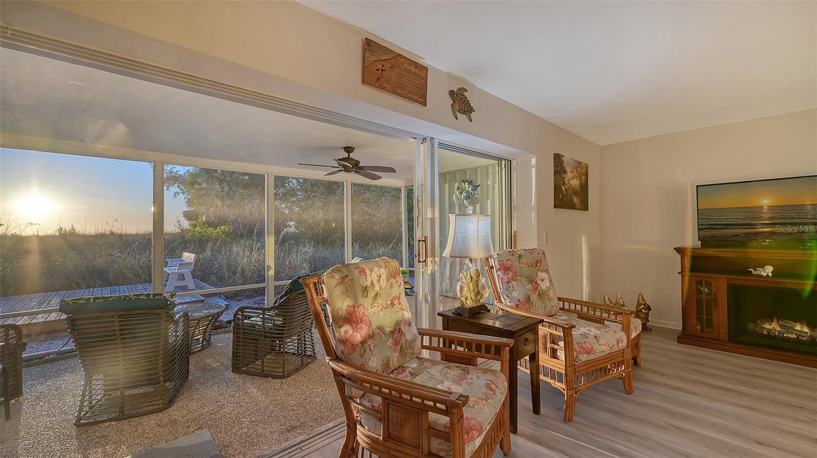 406 S CASEY KEY RD, NOKOMIS, FL, 34275