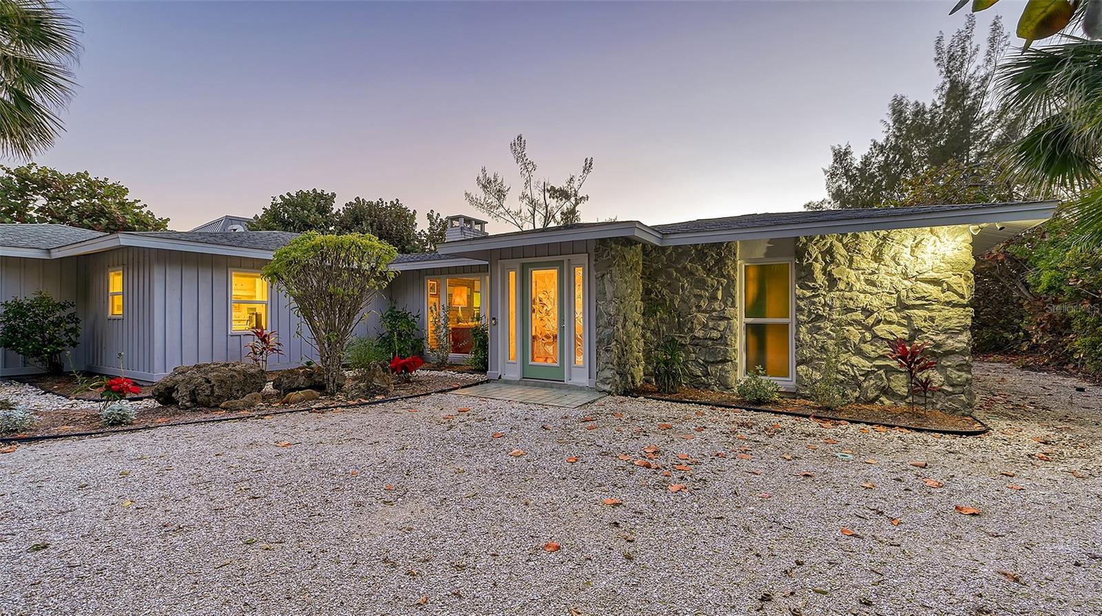 406 S CASEY KEY RD, NOKOMIS, FL, 34275