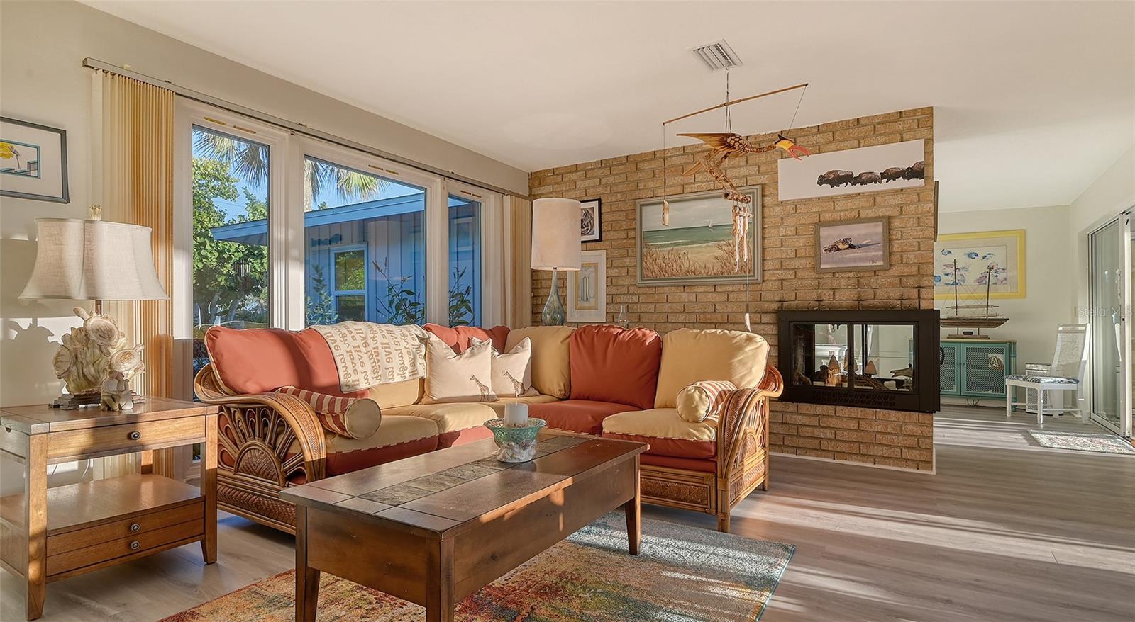 406 S CASEY KEY RD, NOKOMIS, FL, 34275