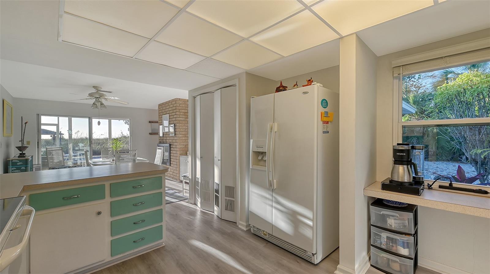 406 S CASEY KEY RD, NOKOMIS, FL, 34275