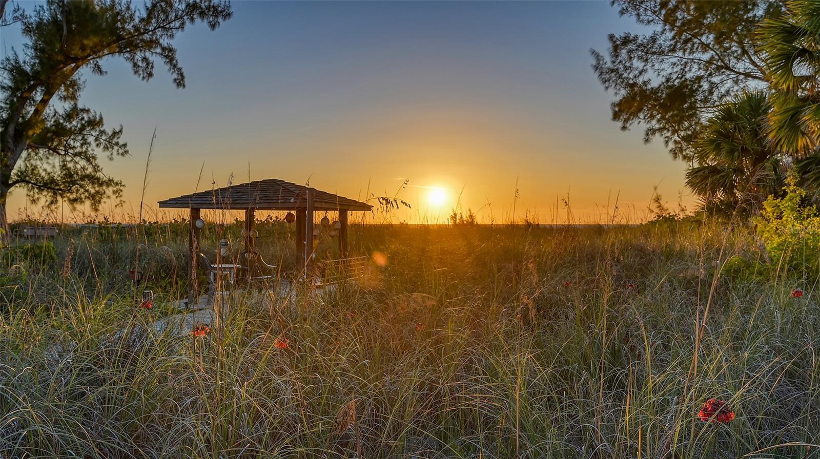 406 S CASEY KEY RD, NOKOMIS, FL, 34275