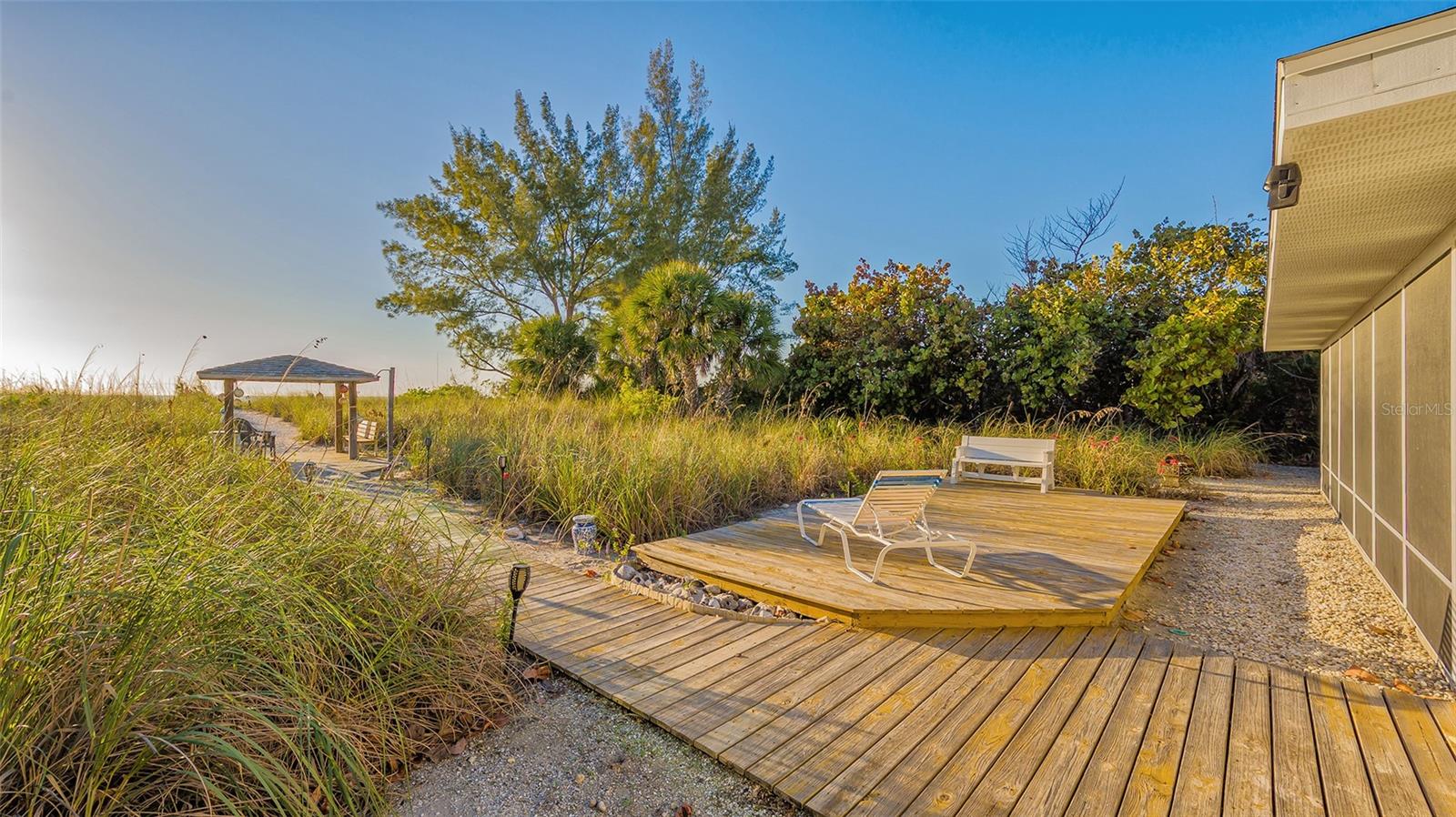 406 S CASEY KEY RD, NOKOMIS, FL, 34275