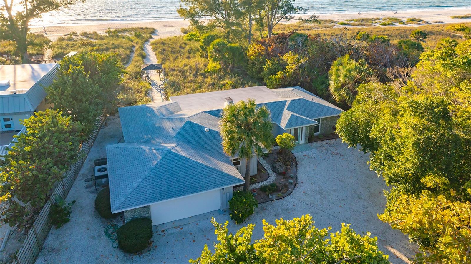 406 S CASEY KEY RD, NOKOMIS, FL, 34275