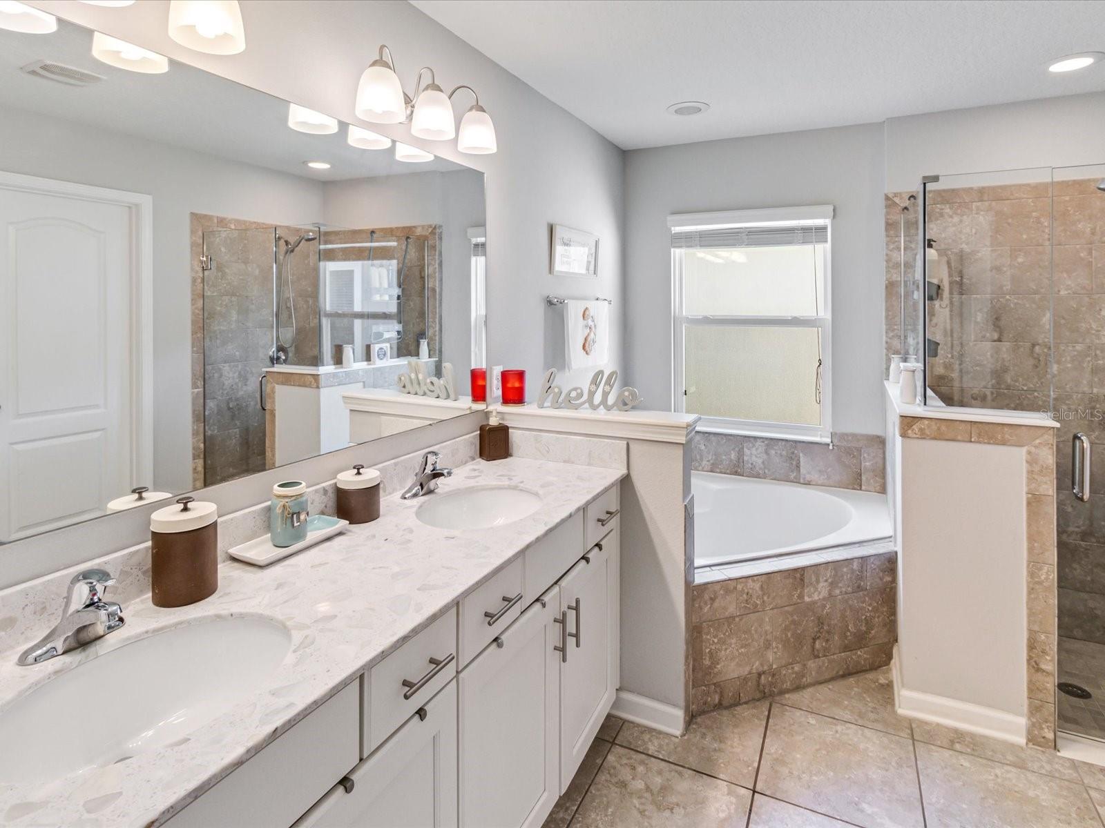 143 N COOPERS HAWK WAY, PALM COAST, FL, 32164