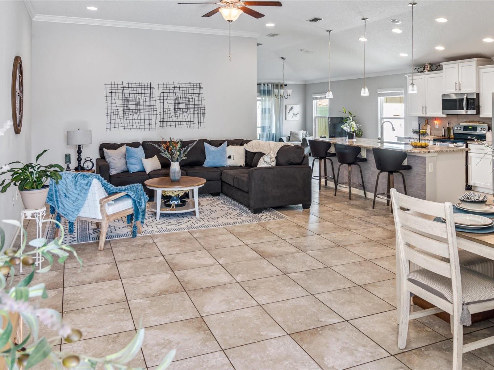 143 N COOPERS HAWK WAY, PALM COAST, FL, 32164