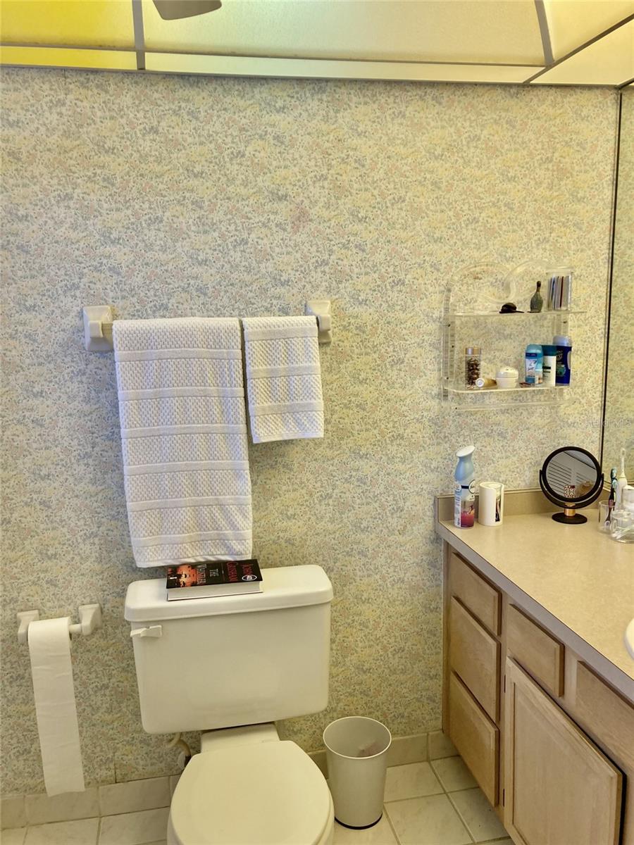 103 47TH AVENUE DR W #180, BRADENTON, FL, 34207