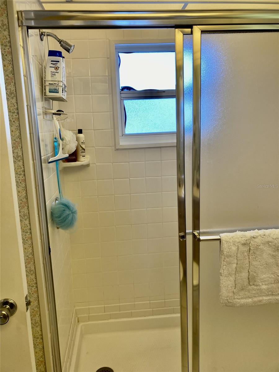 103 47TH AVENUE DR W #180, BRADENTON, FL, 34207