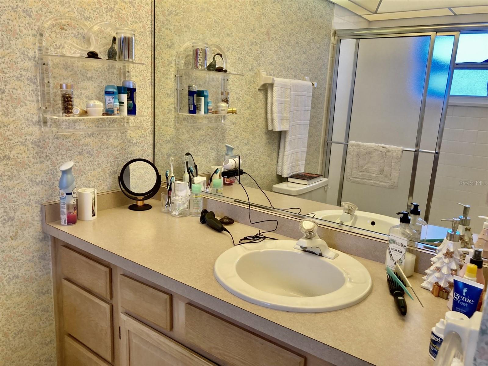 103 47TH AVENUE DR W #180, BRADENTON, FL, 34207