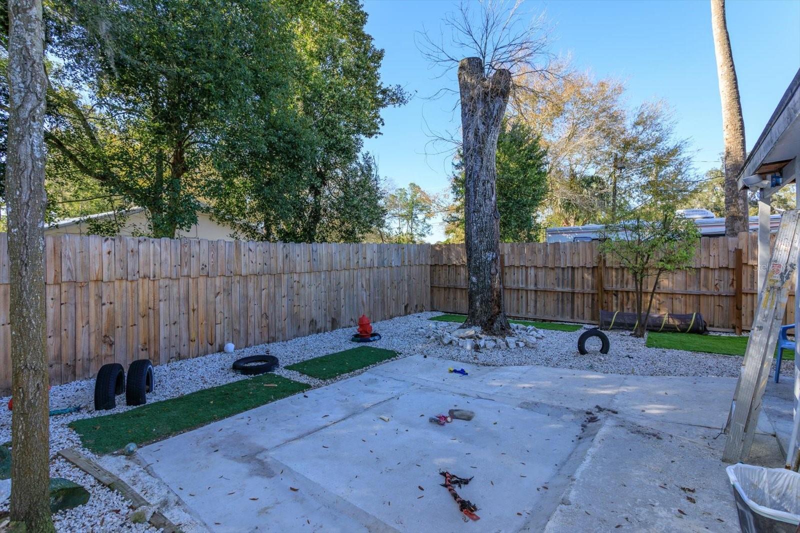 1933 S VOLUSIA AVE, ORANGE CITY, FL, 32763