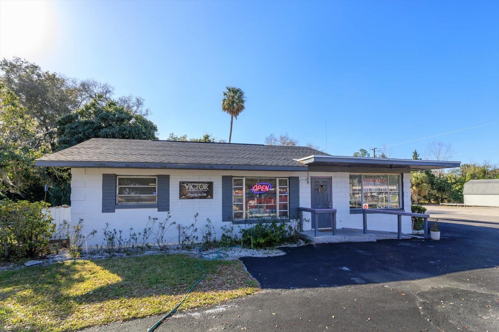 1933 S VOLUSIA AVE, ORANGE CITY, FL, 32763