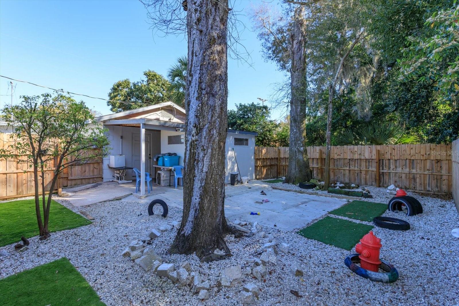 1933 S VOLUSIA AVE, ORANGE CITY, FL, 32763