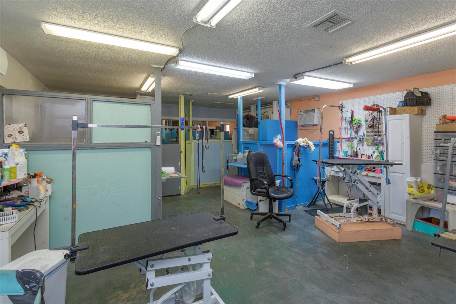 1933 S VOLUSIA AVE, ORANGE CITY, FL, 32763