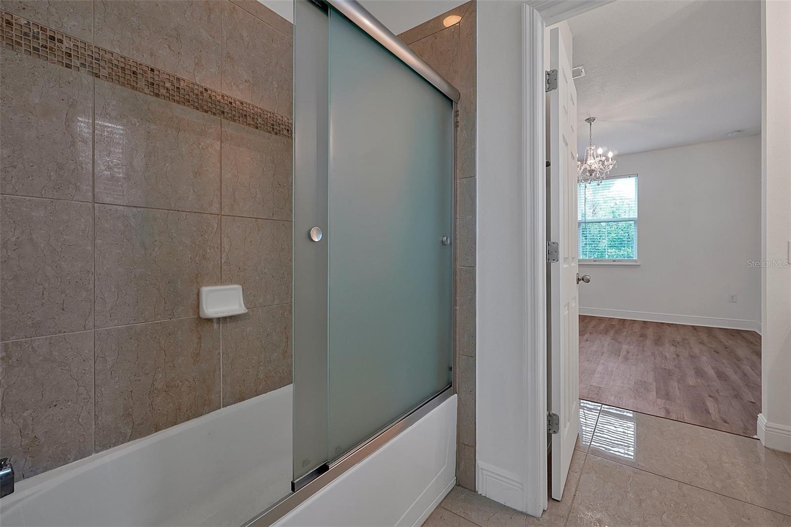 8745 LOOKOUT POINTE DR, WINDERMERE, FL, 34786