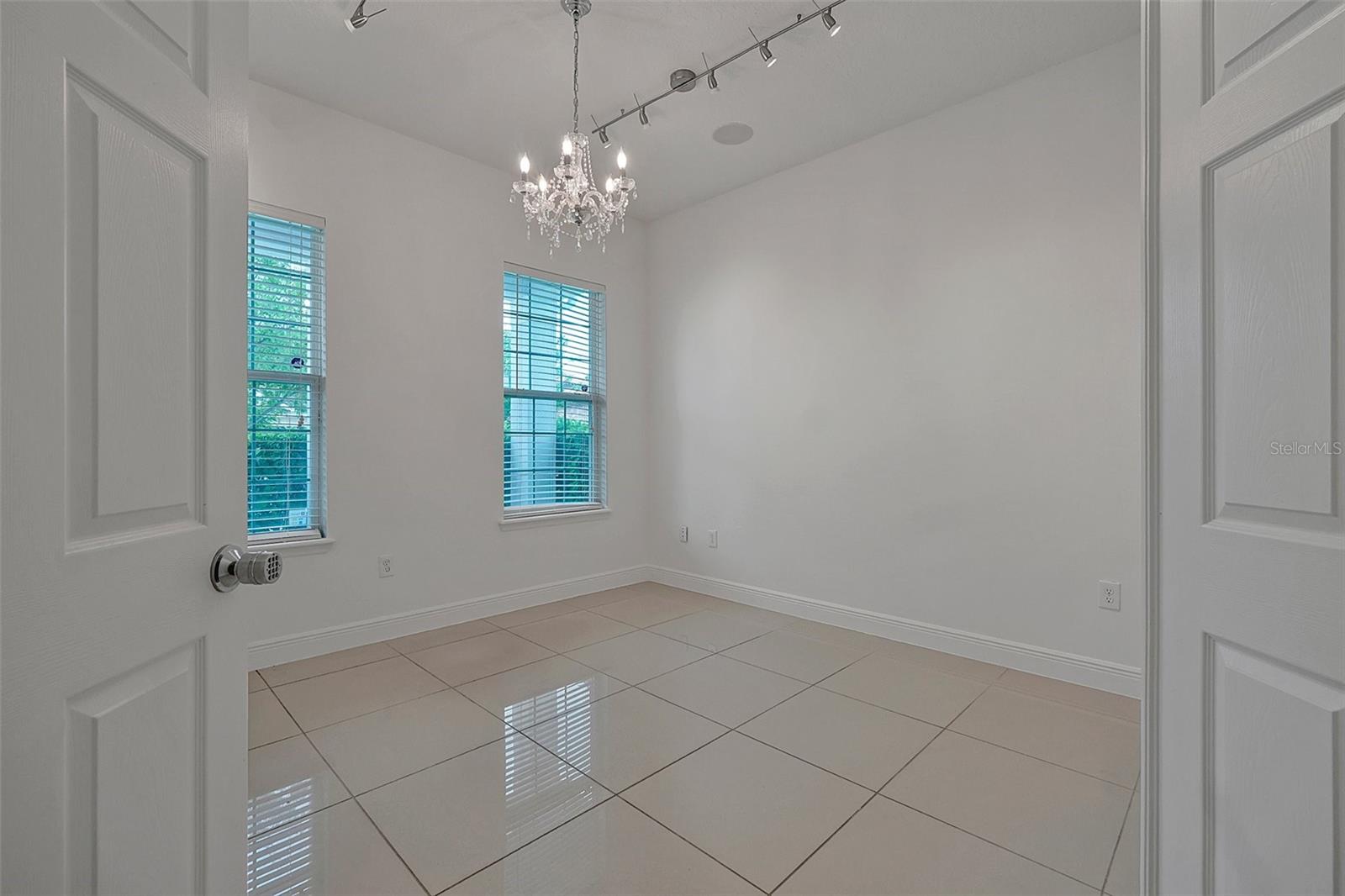 8745 LOOKOUT POINTE DR, WINDERMERE, FL, 34786