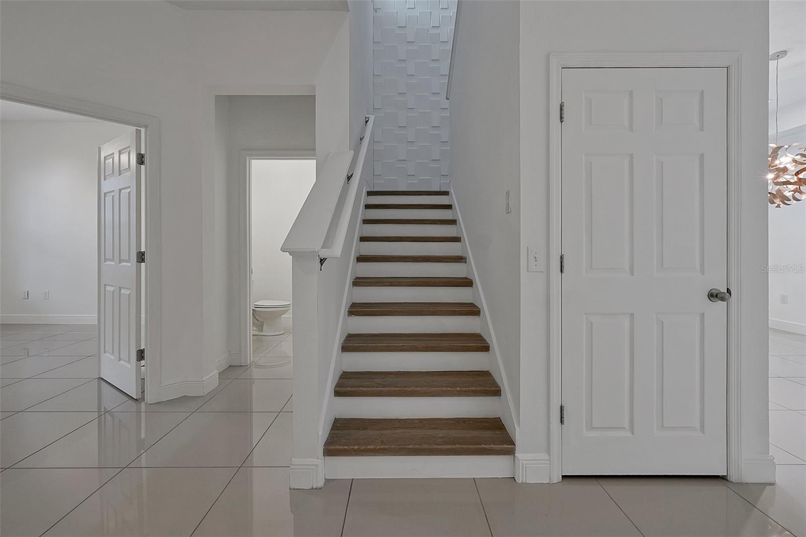 8745 LOOKOUT POINTE DR, WINDERMERE, FL, 34786