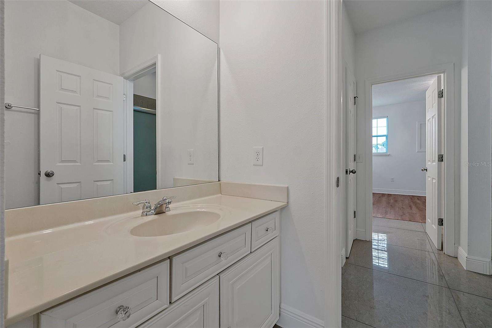 8745 LOOKOUT POINTE DR, WINDERMERE, FL, 34786