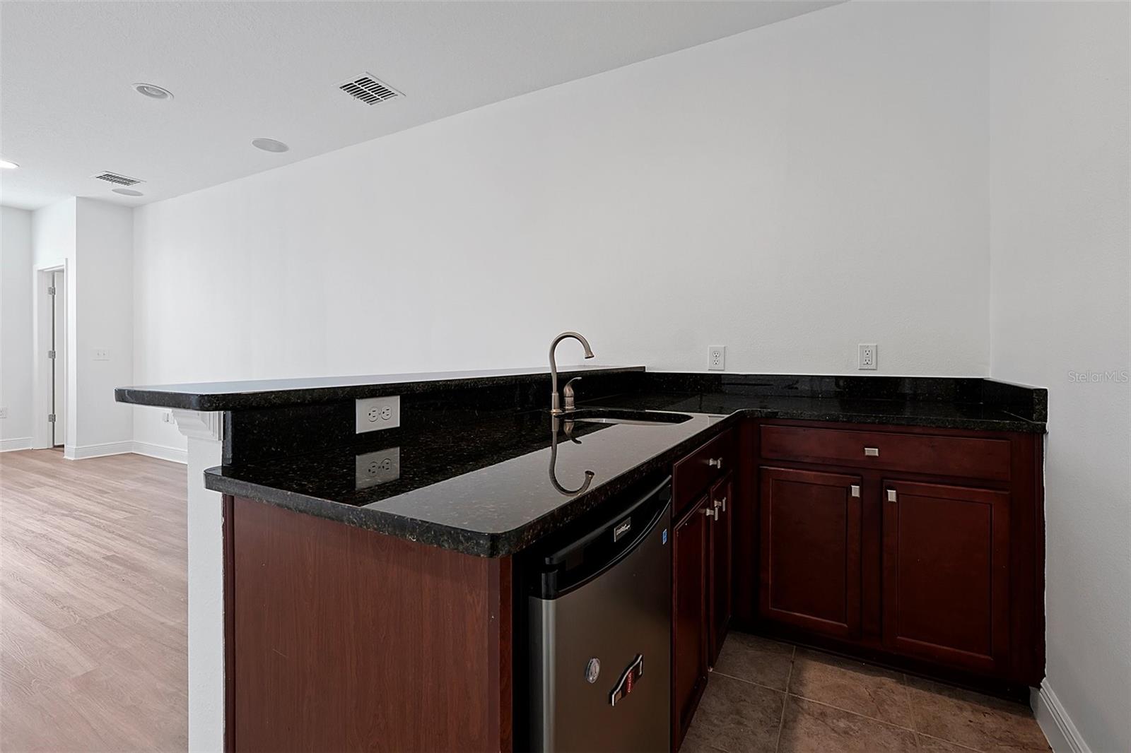 8745 LOOKOUT POINTE DR, WINDERMERE, FL, 34786