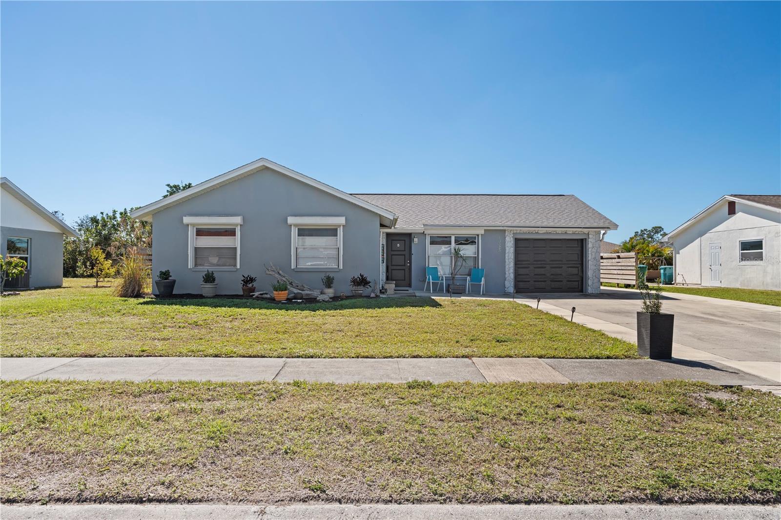 13525 DIBELLA AVE, PORT CHARLOTTE, FL, 33981